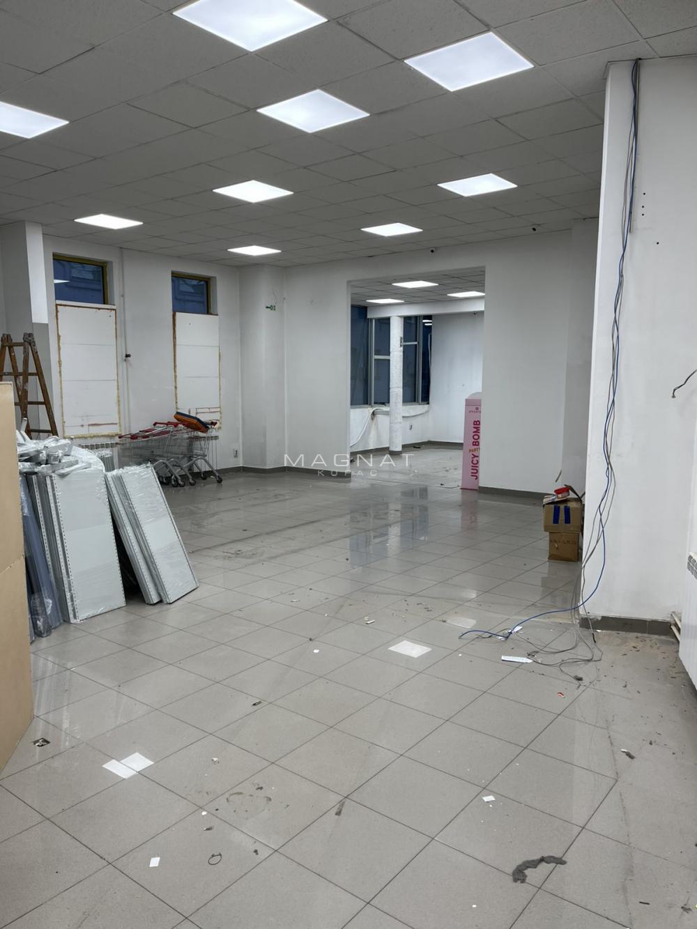 Slika 6 - Bulevar Kralja Aleksandra,  Lokal za izdavanje, 135m2, 1.500€