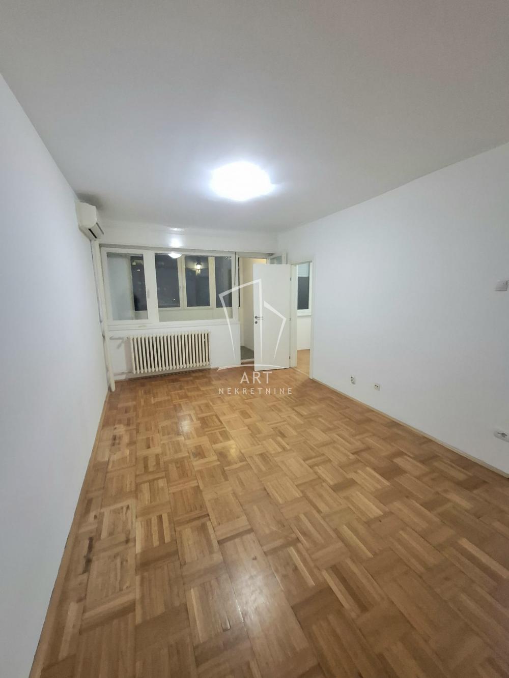 Slika 1 - Jovana Rajića, Dvosoban stan za izdavanje, 46m2, 500€