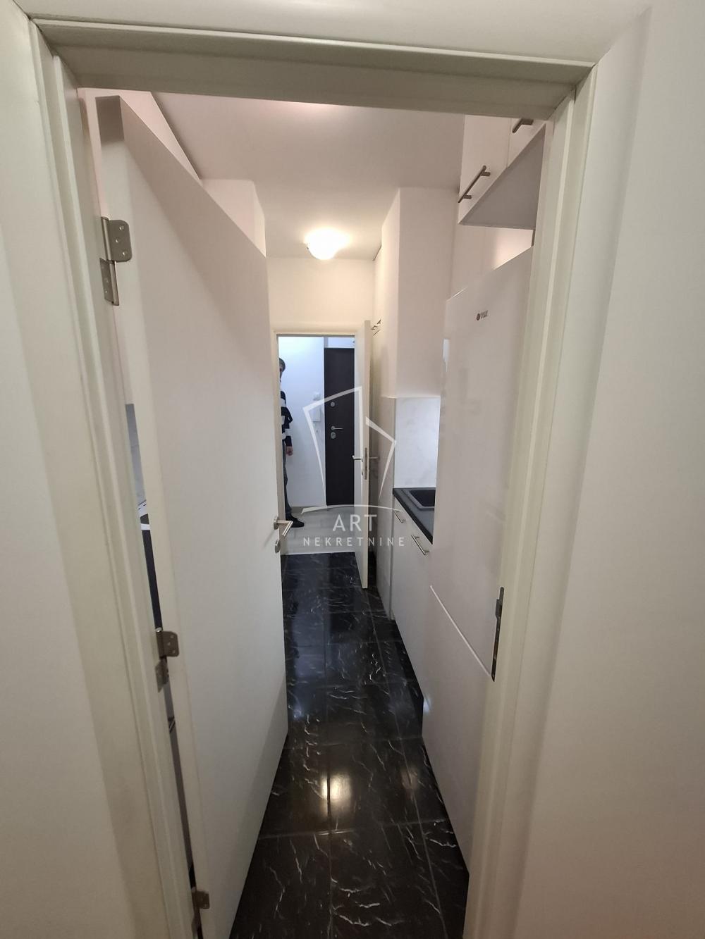 Slika 5 - Jovana Rajića, Dvosoban stan za izdavanje, 46m2, 500€