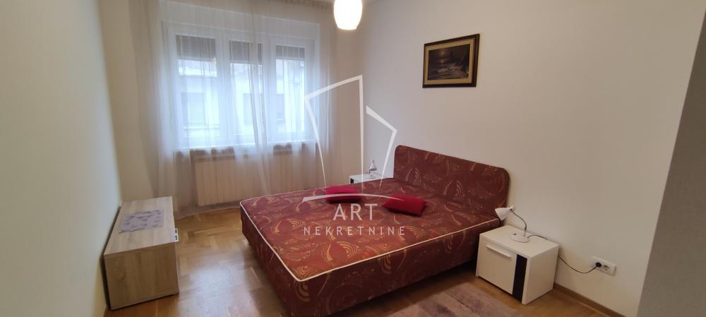 Slika 7 - Cara Uroša, Dvosoban stan za izdavanje, 55m2, 800€