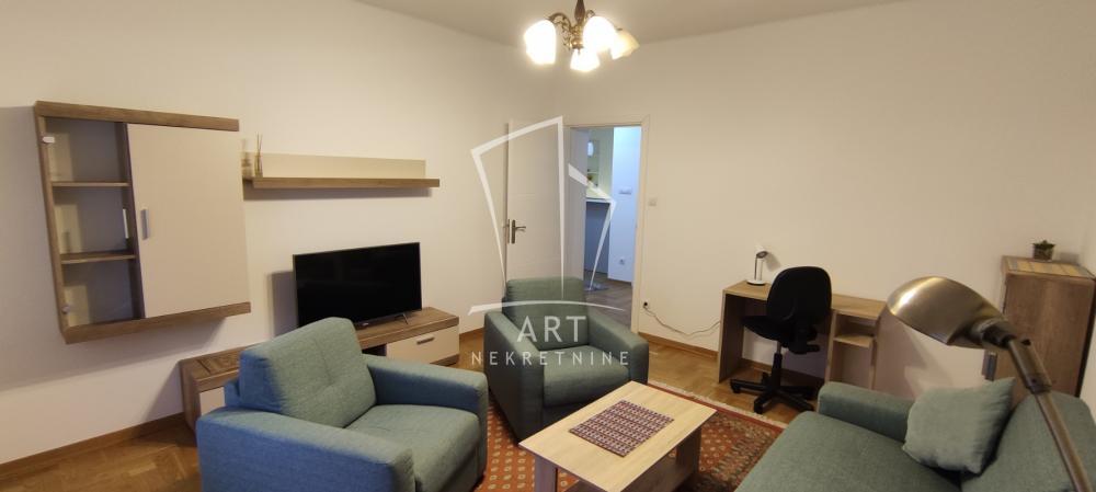 Glavna slika -Cara Uroša, Dvosoban stan za izdavanje, 55m2, 800€