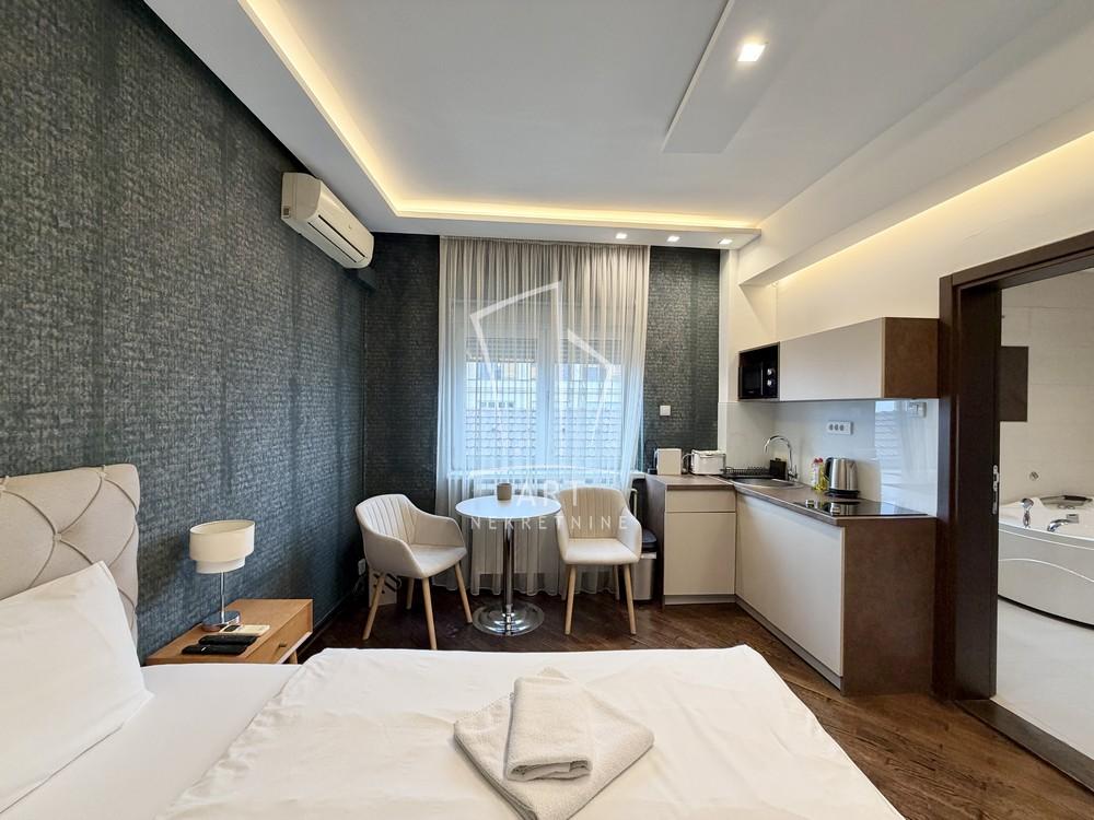 Slika 11 - Bulevar Despota Stefana, Petosoban stan na prodaju, 109m2, 598.000€