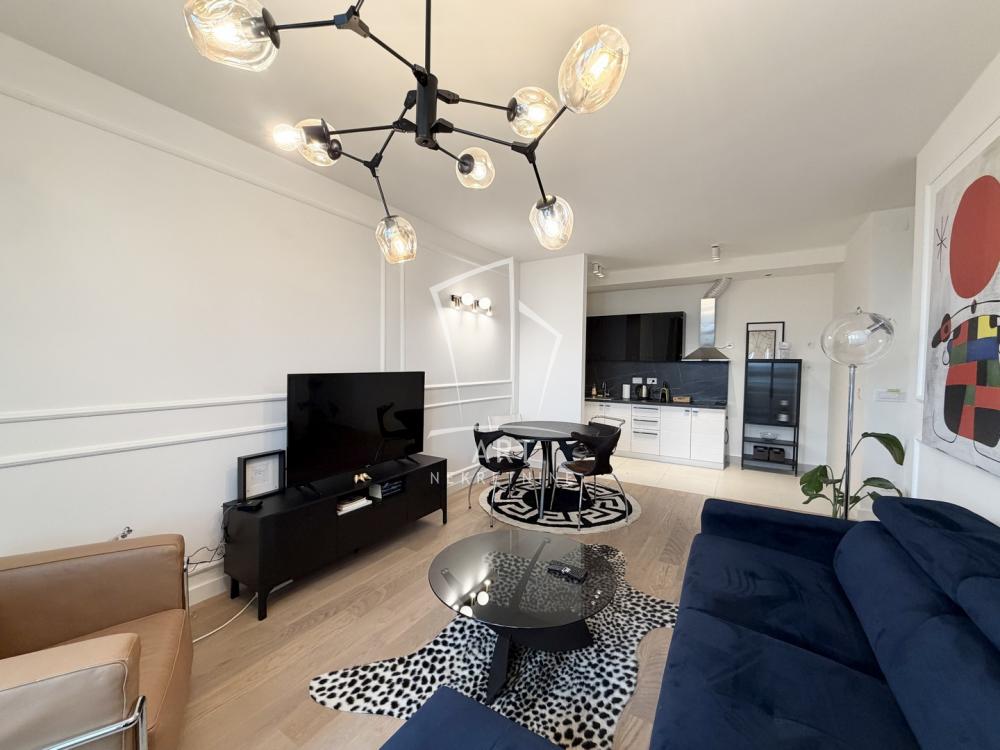 Slika 1 - Nikolaja Kravcova, Četvorosoban stan na prodaju, 117m2, 497.000€