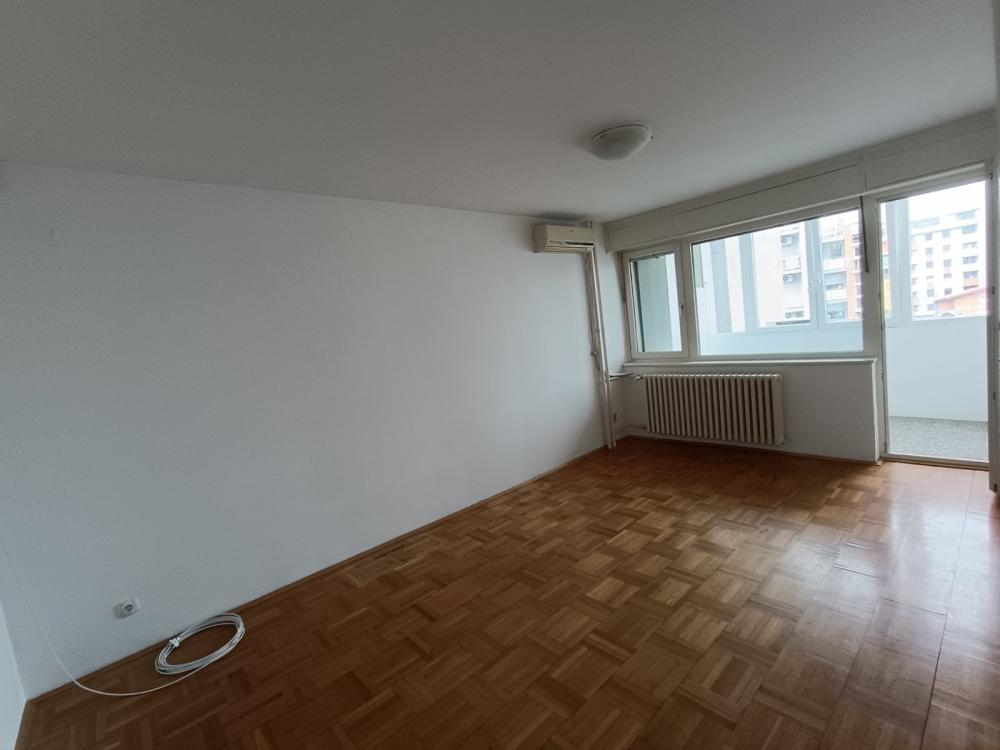 Glavna slika -Jovana Rajića, Dvosoban stan za izdavanje, 46m2, 500€