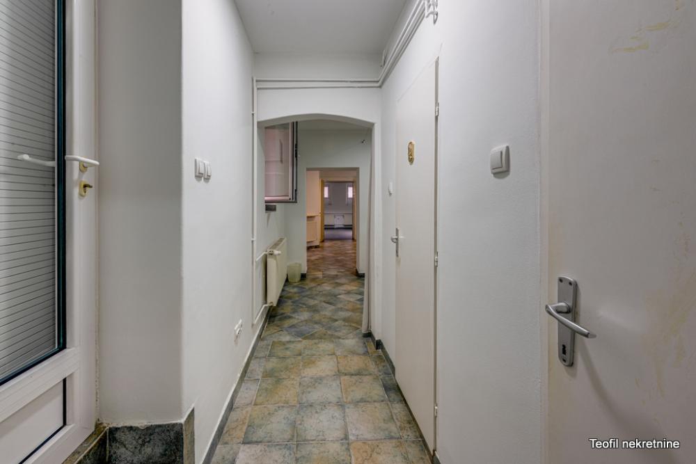 Slika 7 - Blizina Kalemegdana, Četvorosoban stan na prodaju, 88m2, 275.000€