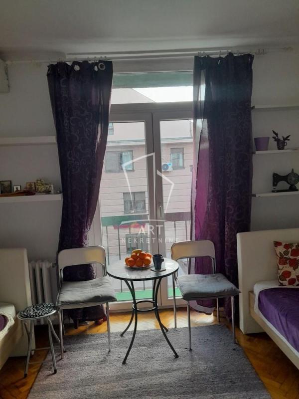 Slika 2 - Resavska, Stan za izdavanje, 22m2, 370€