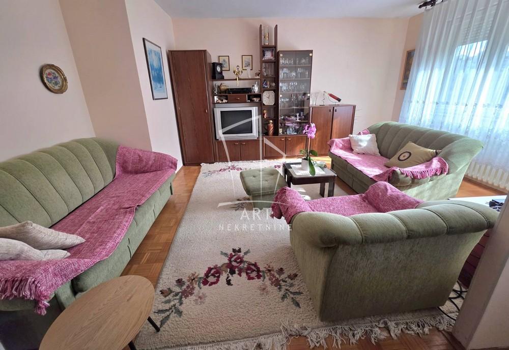 Slika 1 - Poručnika Spasića i Mašere, Trosoban stan za izdavanje, 77m2, 550€