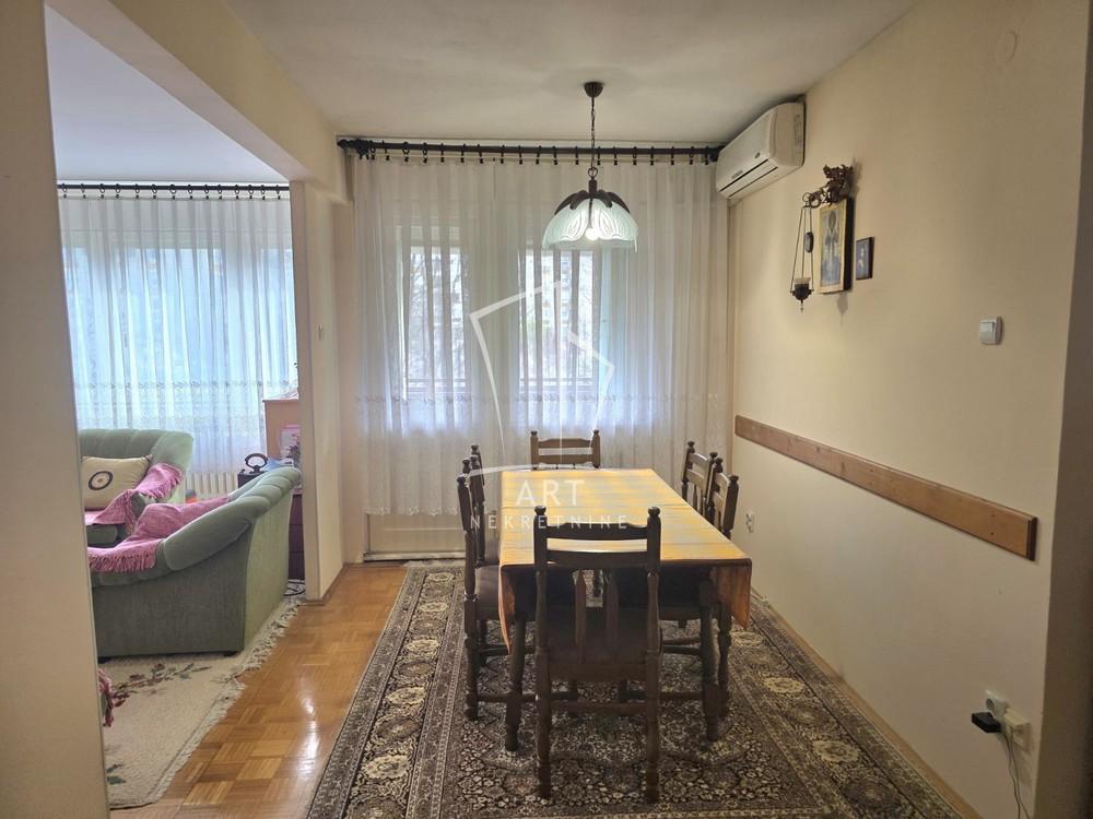 Slika 4 - Poručnika Spasića i Mašere, Trosoban stan za izdavanje, 77m2, 550€