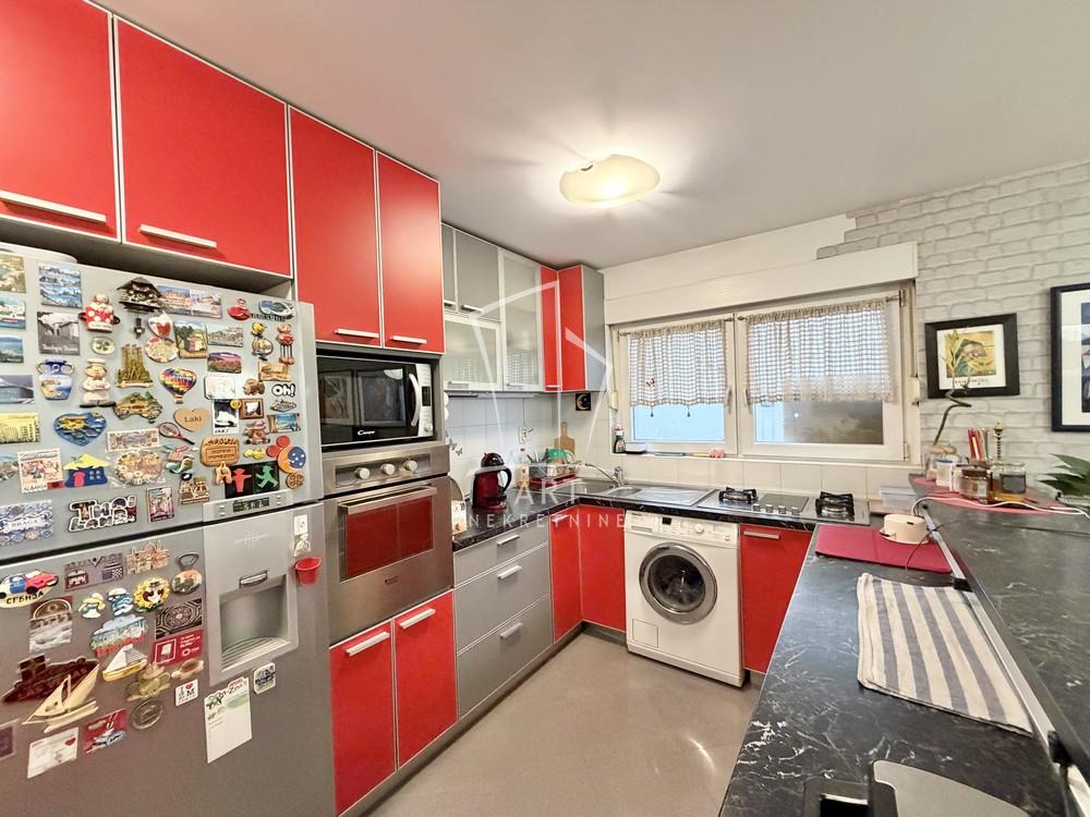 Slika 11 - Zadrugarska, Kuća na prodaju, 105m2, 390.000€