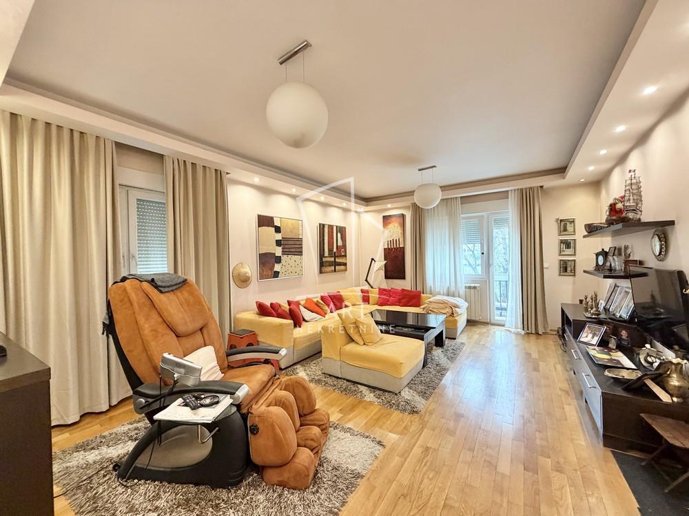 Glavna slika -Zadrugarska, Kuća na prodaju, 105m2, 390.000€