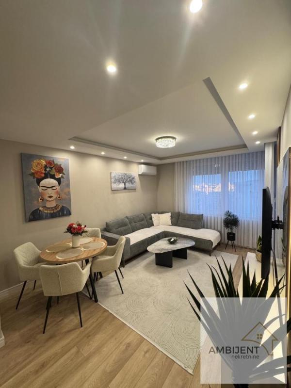 Slika 1 - Dvosoban stan za izdavanje, 47m2, 700€