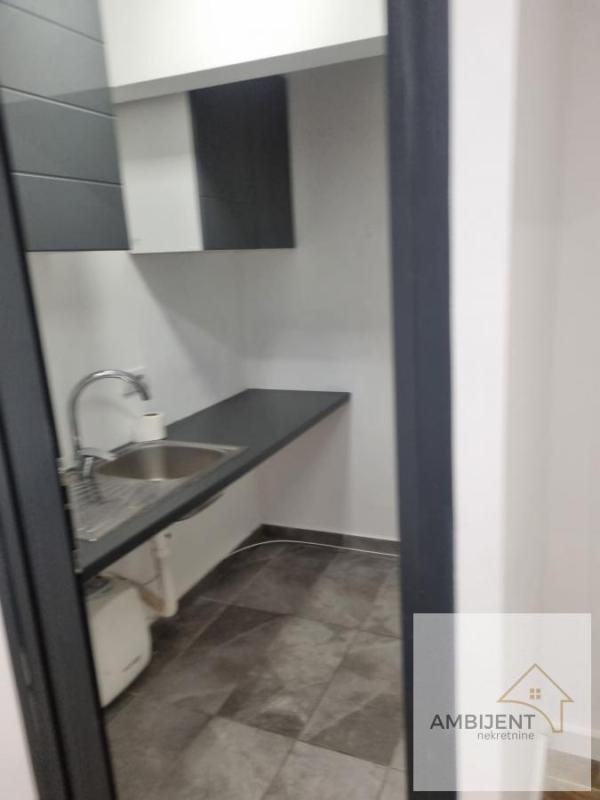 Slika 9 -  Lokal za izdavanje, 212m2, 2.800€