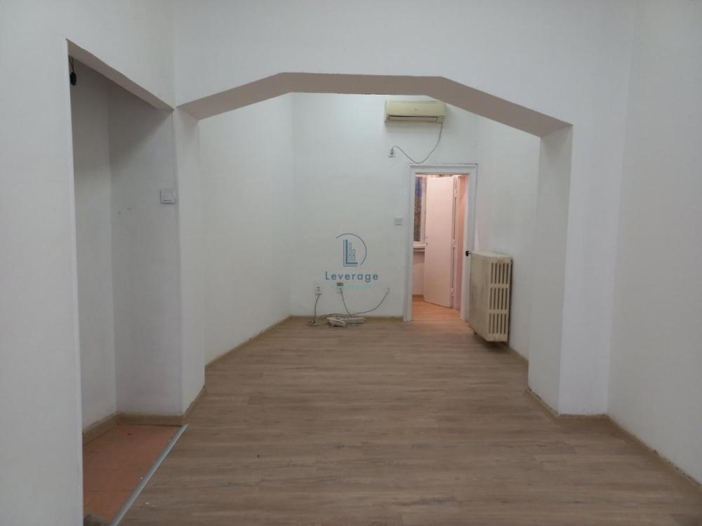 Slika 1 - Brankova,  Lokal za izdavanje, 30m2, 540€