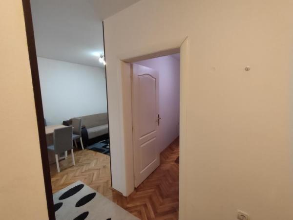 Slika 5 - Jednoiposoban stan za izdavanje, 35m2, 380€