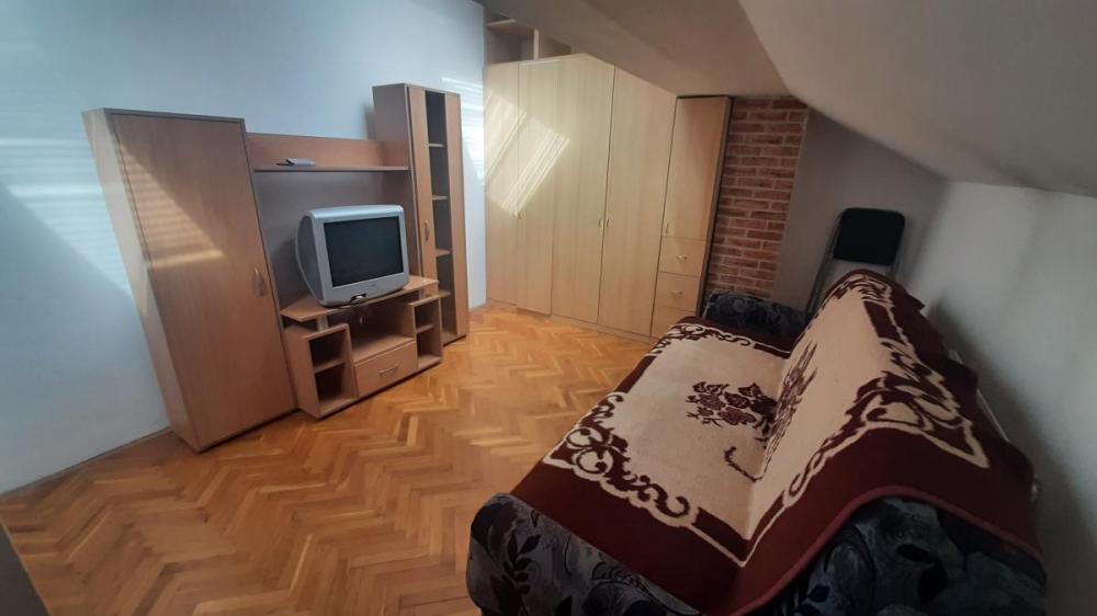 Slika 8 - Jednoiposoban stan za izdavanje, 45m2, 380€