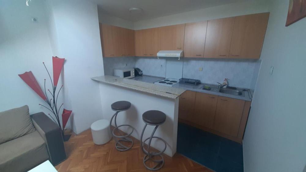 Slika 2 - Jednoiposoban stan za izdavanje, 45m2, 380€