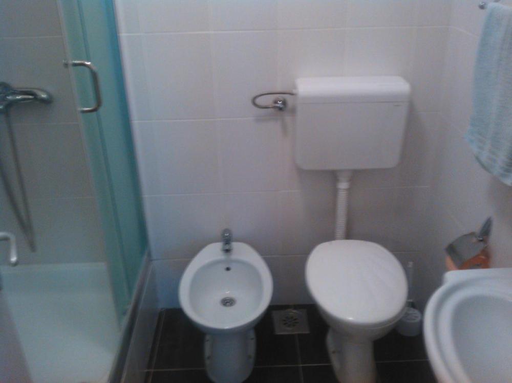 Slika 10 - Jednoiposoban stan za izdavanje, 42m2, 400€