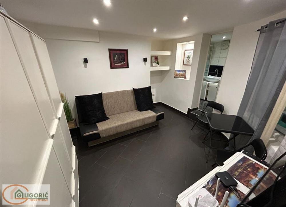 Slika 4 - Jednoiposoban stan na prodaju, 30m2, 90.000€