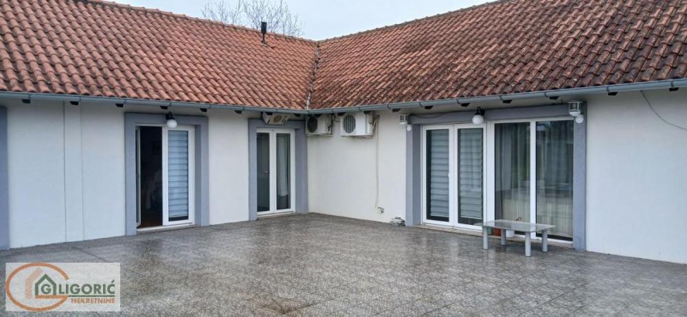 Slika 1 - Višljanska,  Kuća na prodaju, 192m2, 300.000€