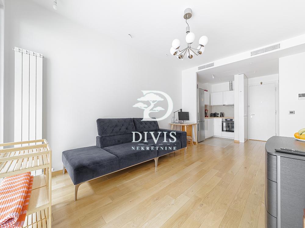 Glavna slika -Venizelosova, Dvoiposoban stan na prodaju, 78m2, 370.000€