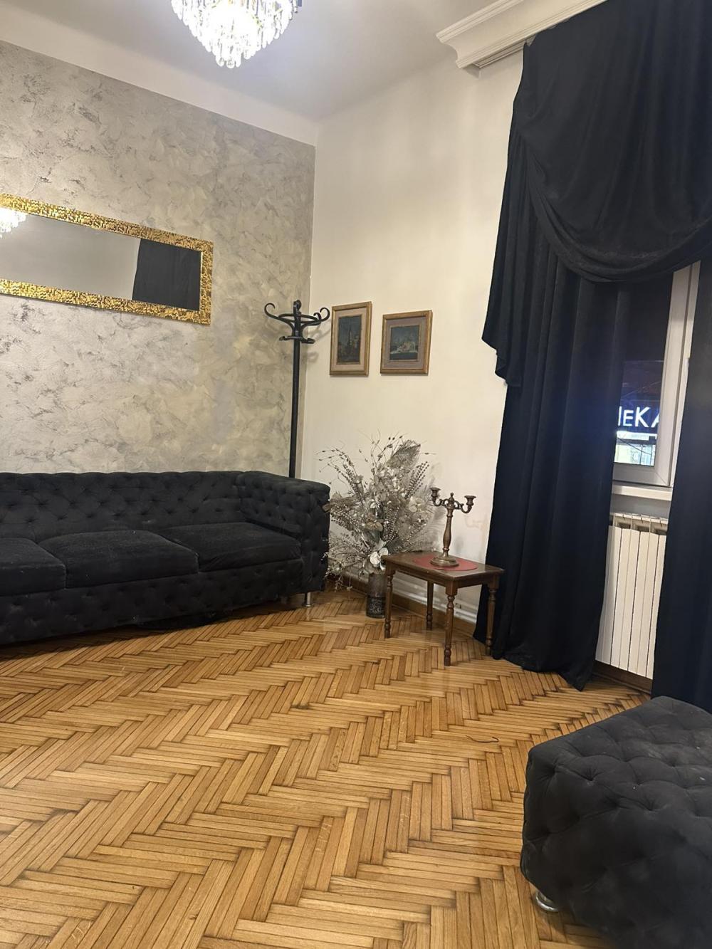 Slika 1 - Kalenićeva, Trosoban stan za izdavanje, 70m2, 990€