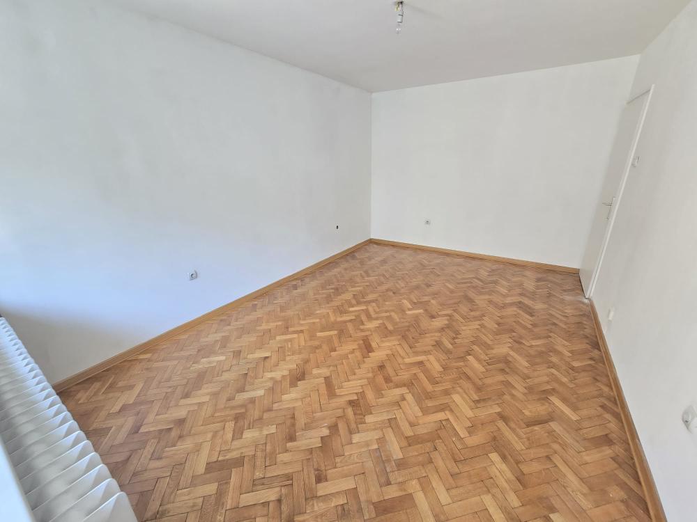 Slika 4 - Zmaj Jovina, Dvosoban stan za izdavanje, 53m2, 800€