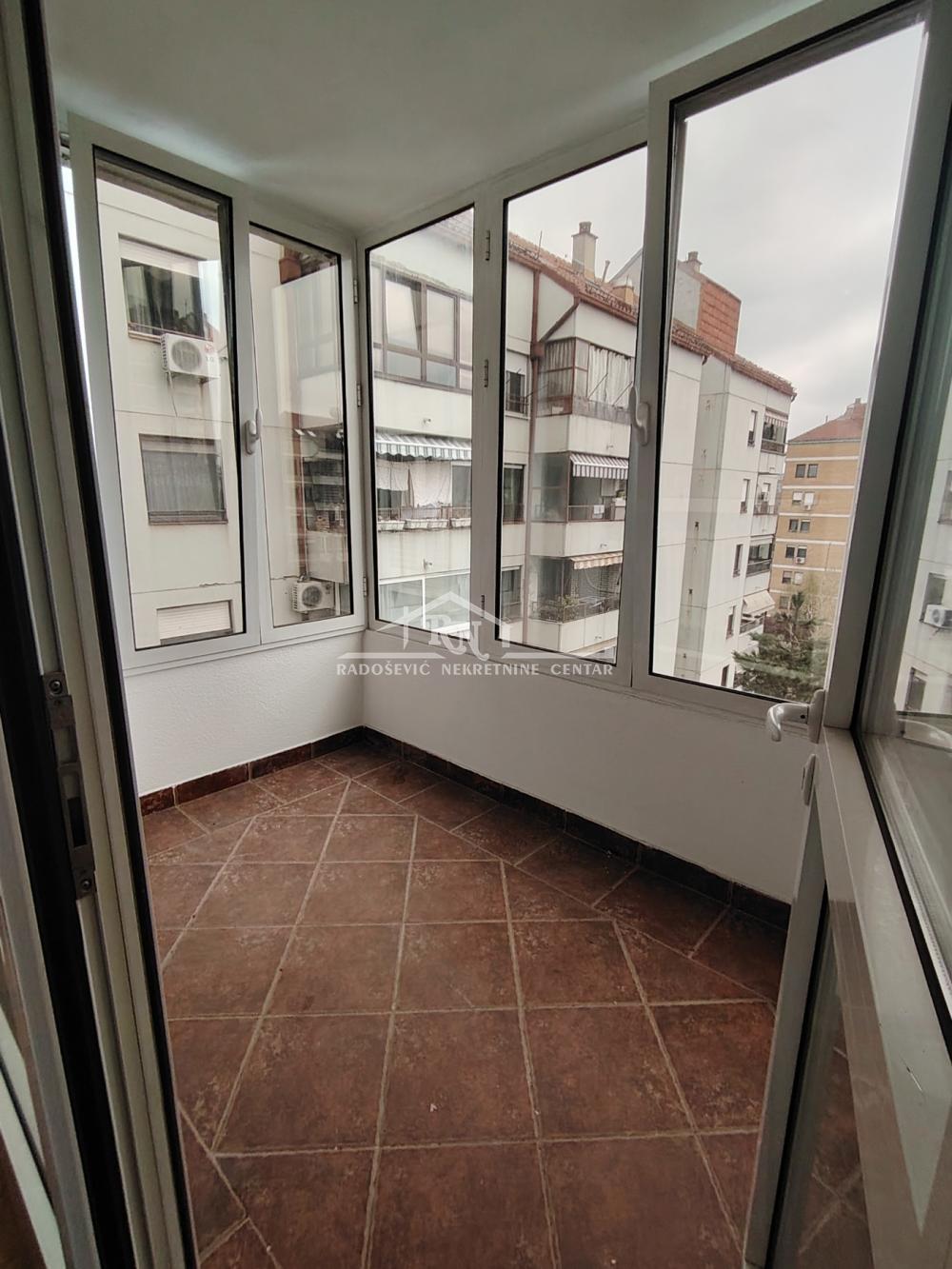 Slika 11 - Bulevar Zorana Đinđića, Trosoban stan za izdavanje, 73m2, 750€