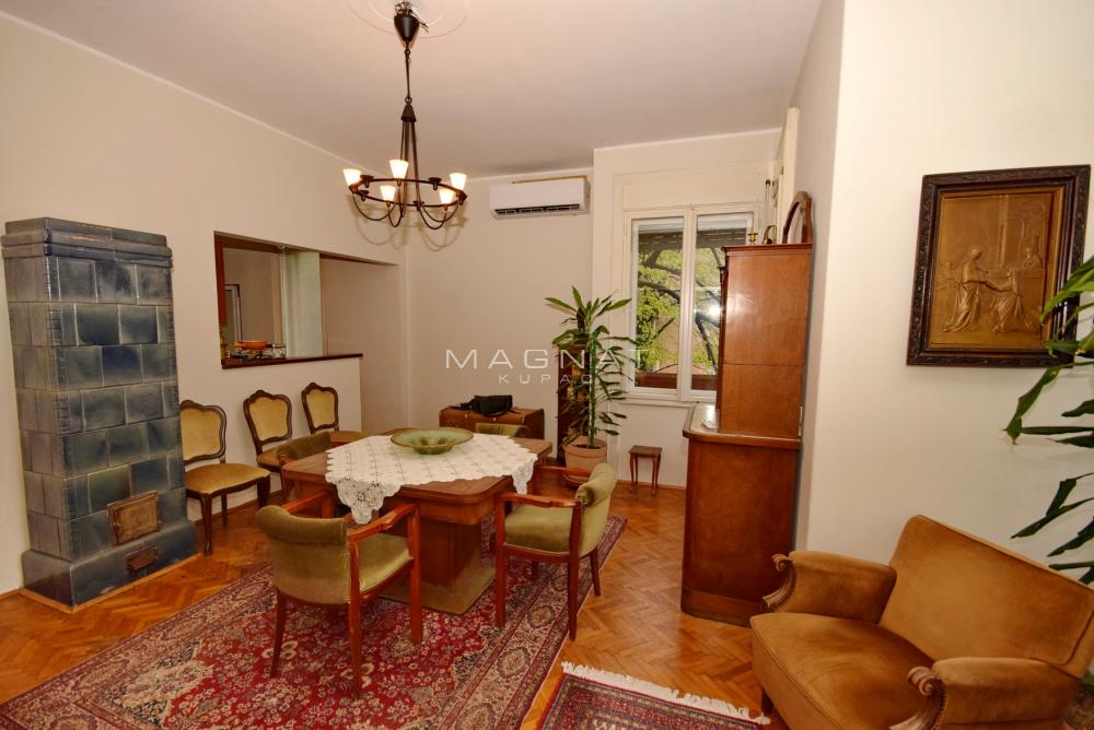 Slika 4 - Karađorđev Trg, Četvorosoban stan na prodaju, 130m2, 450.000€