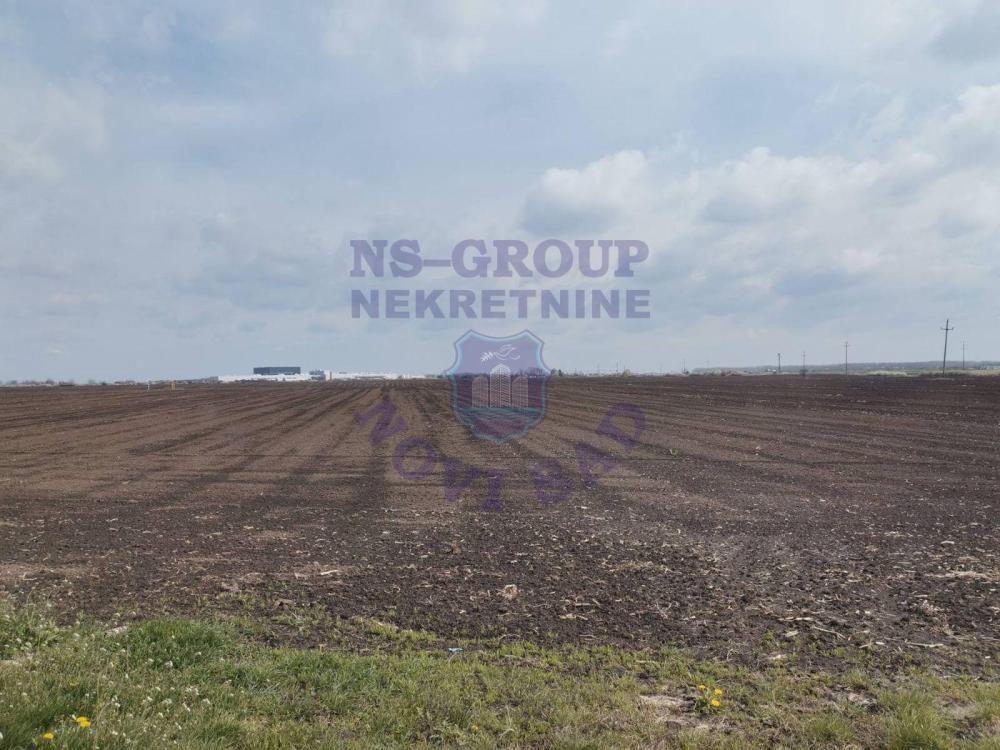 Glavna slika -Kać Plac na prodaju, 103.000€