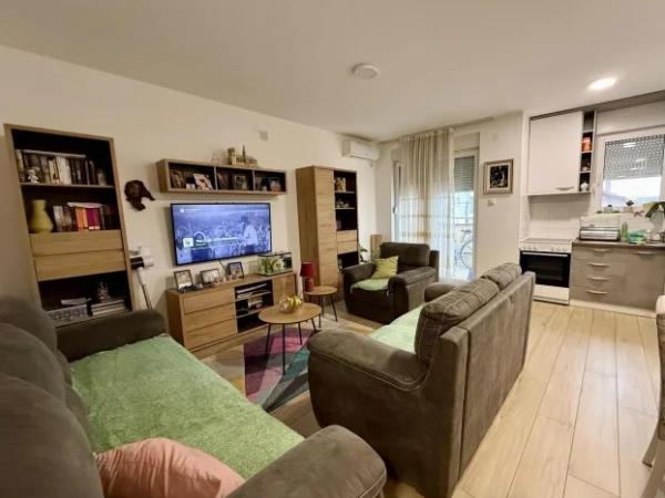 Slika 1 - Dvoiposoban stan na prodaju, 60m2, 133.900€