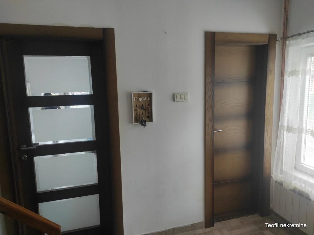 Slika 9 - Mladena Stojanovića, Kuća na prodaju, 148m2, 132.000€