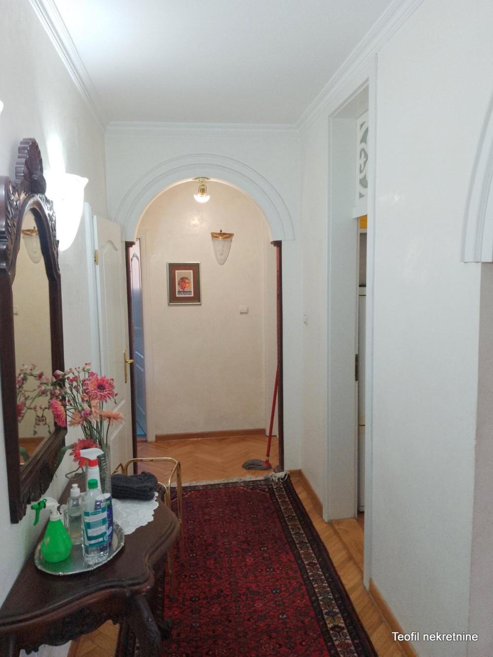 Slika 2 - Bul. Kneza Aleksandra Karađorđevića, Trosoban stan na prodaju, 89m2, 420.000€