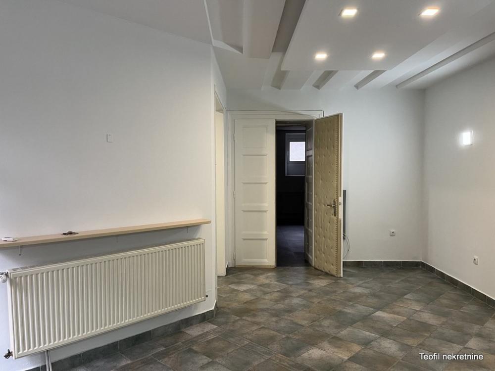 Slika 3 - Blizina Kalemegdana,  Lokal za izdavanje, 88m2, 1.000€