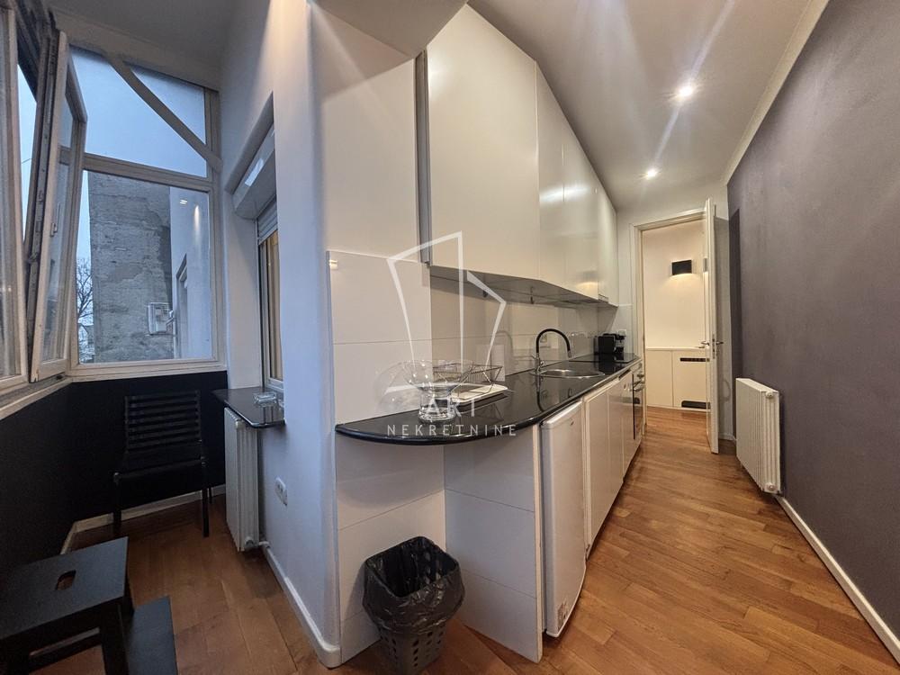 Slika 3 - Molerova, Trosoban stan za izdavanje, 67m2, 870€