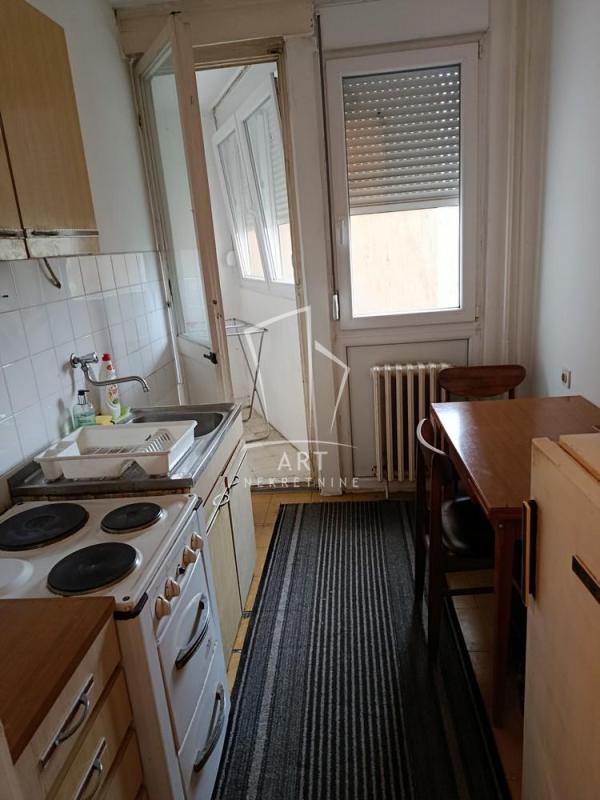 Slika 2 - Radovana Simića Cige, Jednosoban stan za izdavanje, 33m2, 300€