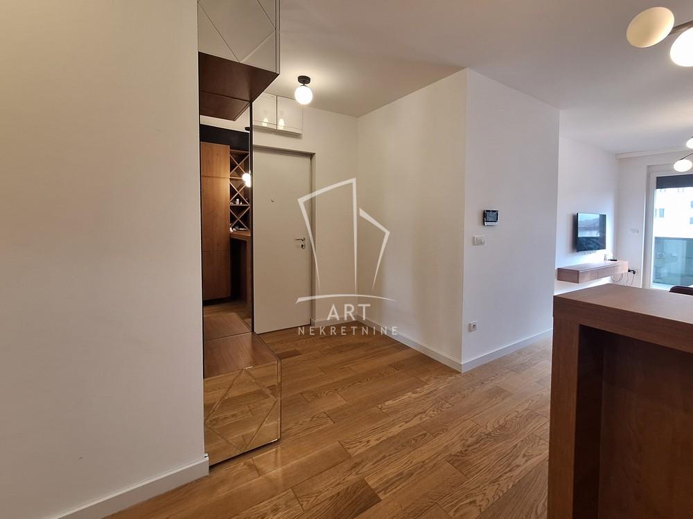 Slika 8 - Mihaila Gavrilovića, Trosoban stan na prodaju, 63m2, 290.000€