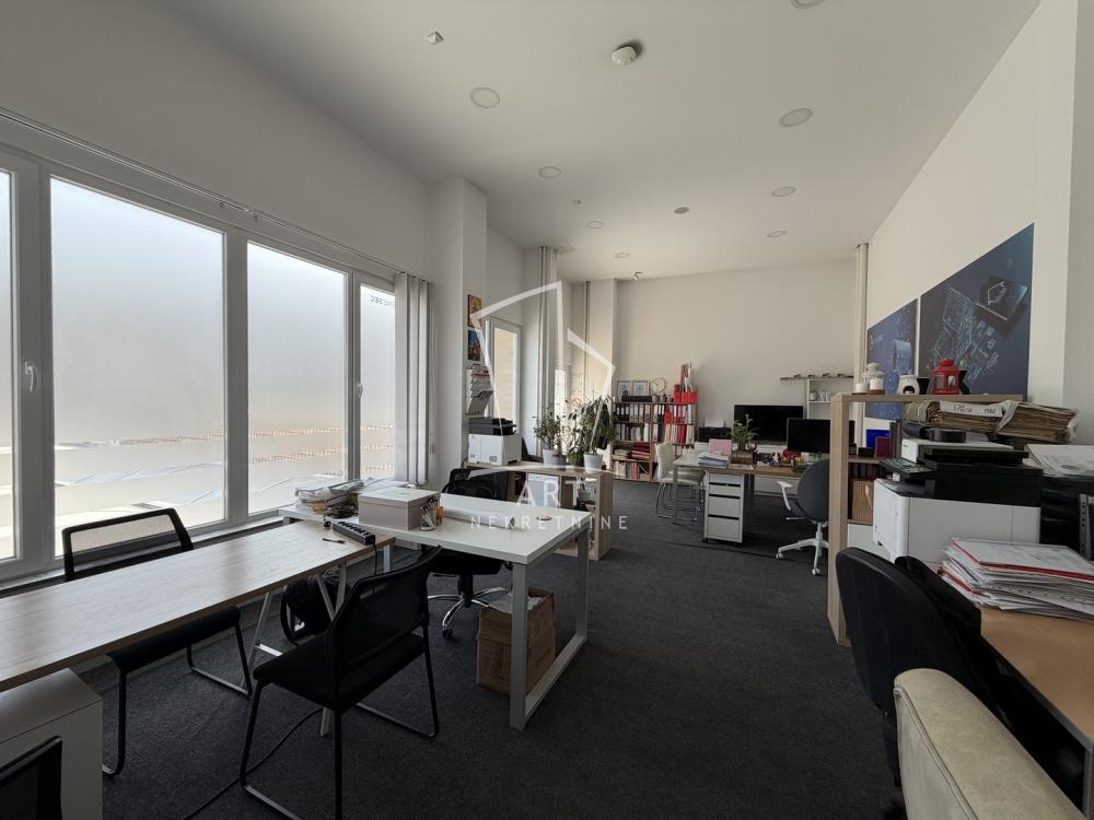 Slika 2 - Bačvanska,  Lokal na prodaju, 50m2, 163.900€