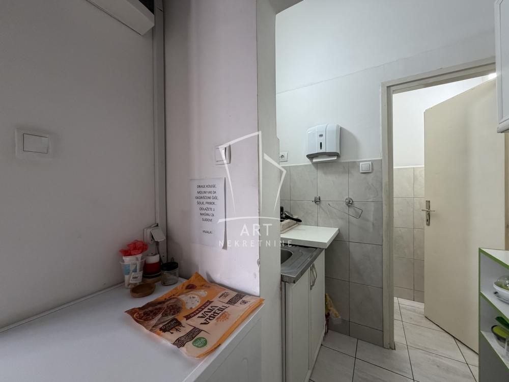 Slika 7 - Bačvanska,  Lokal na prodaju, 50m2, 163.900€