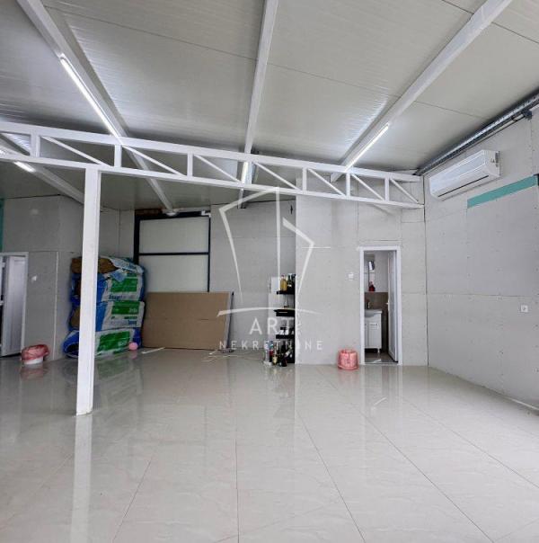 Slika 3 - Avalska,  Lokal za izdavanje, 150m2, 2.000€