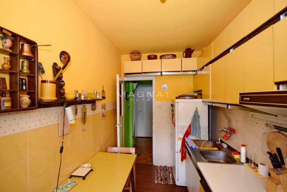 Slika 6 - Studentska, Trosoban stan na prodaju, 77m2, 255.000€