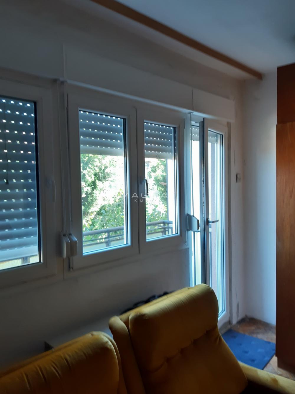 Slika 1 - Milovana Jankovića, Kuća na prodaju, 230m2, 330.000€