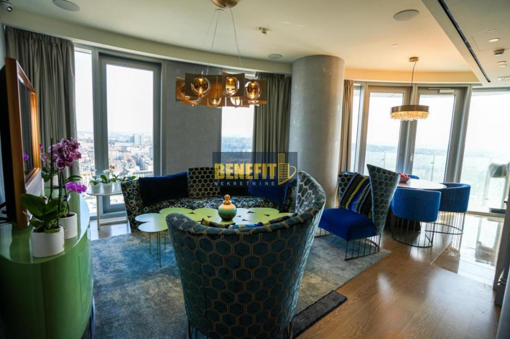 Glavna slika -Petosoban stan na prodaju, 147m2, 2.760.000€