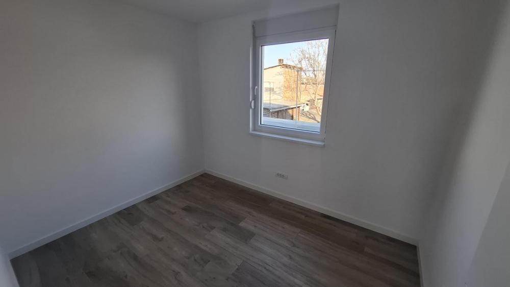 Slika 5 - Četvorosoban stan na prodaju, 95m2, 186.000€