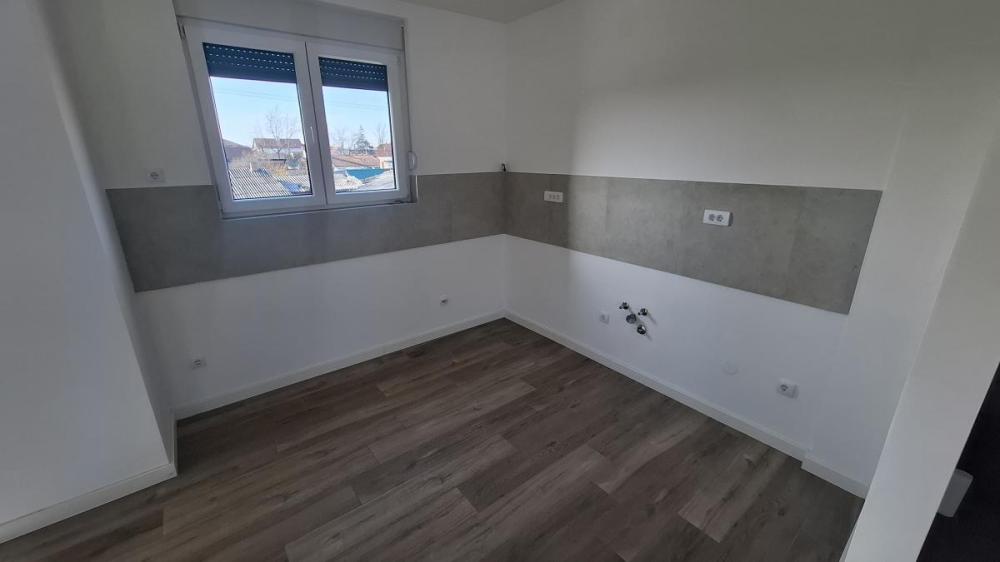Slika 3 - Četvorosoban stan na prodaju, 95m2, 186.000€