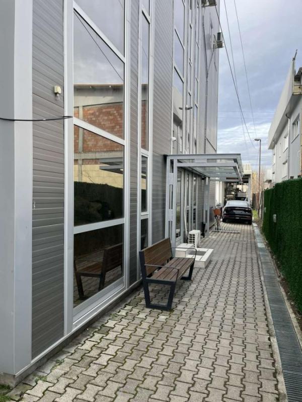 Slika 5 -  Lokal za izdavanje, 150m2, 1.000€