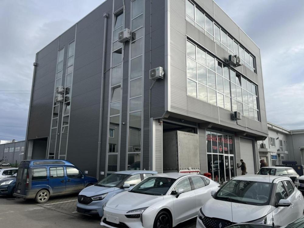 Slika 4 -  Lokal za izdavanje, 150m2, 1.000€