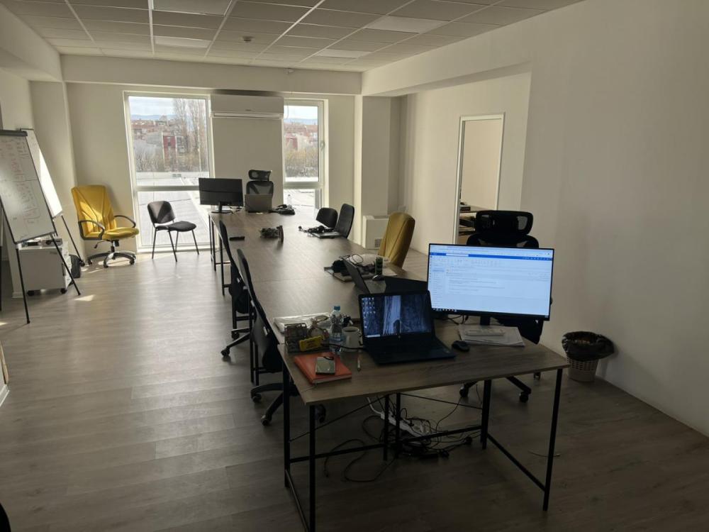 Slika 9 -  Lokal za izdavanje, 150m2, 1.000€