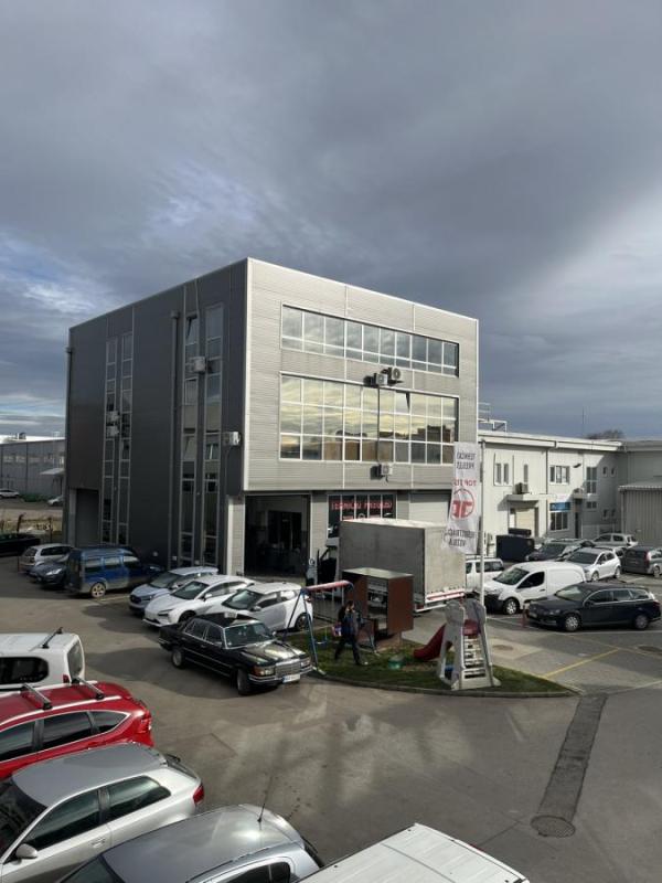 Slika 6 -  Lokal za izdavanje, 150m2, 1.000€