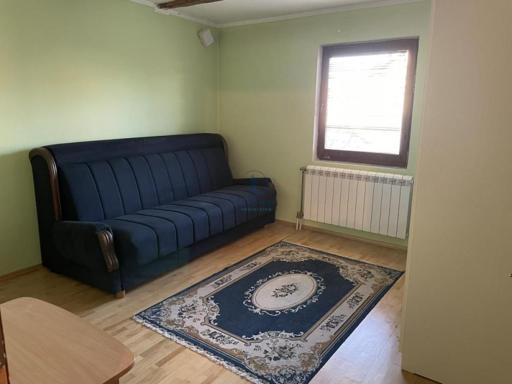 Slika 1 - Trosoban stan za izdavanje, 98m2, 550€