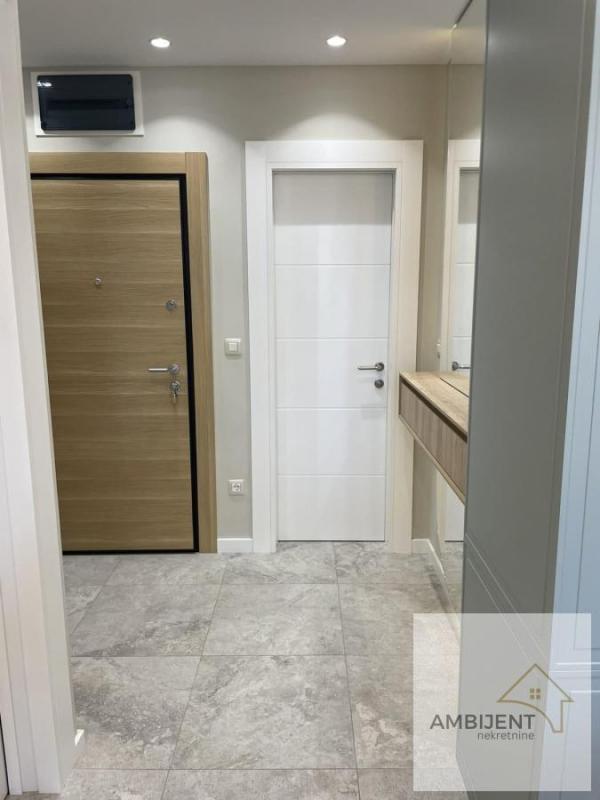 Slika 1 - Dvoiposoban stan na prodaju, 69m2, 250.000€